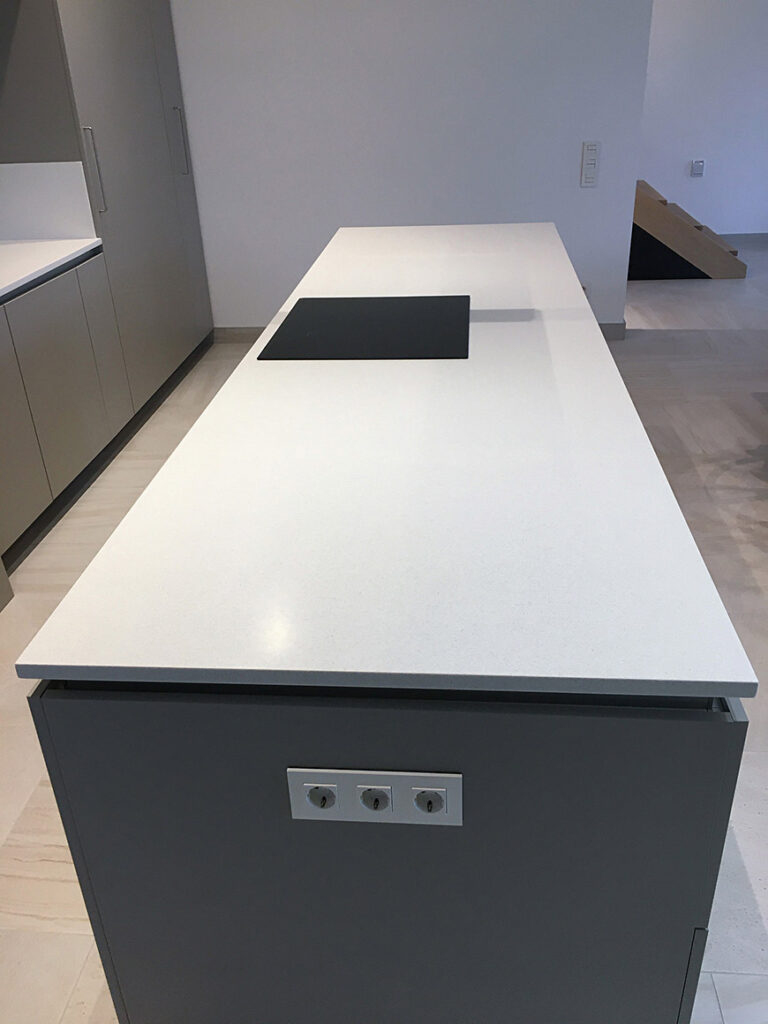 Столешница и остров из акрилового камня Staron FM111 Meteor – фото 8 – Modern Acrylic Stone