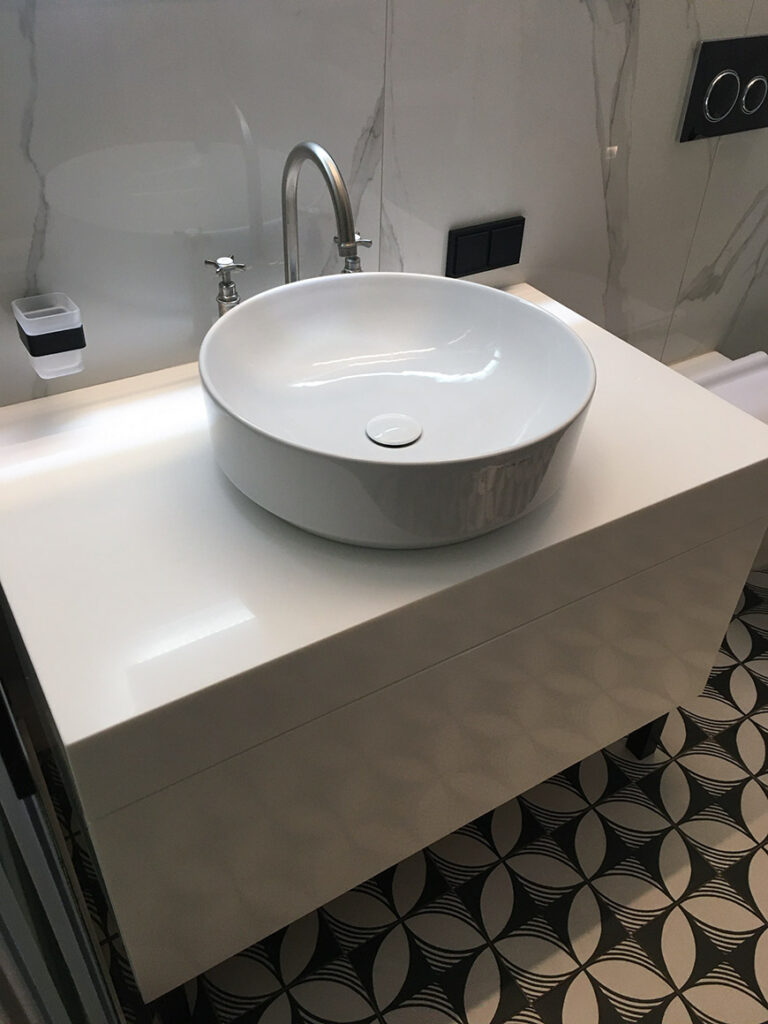 Тумба для ванной из акрилового камня Staron Bright White BW010 – фото 4 – Modern Acrylic Stone
