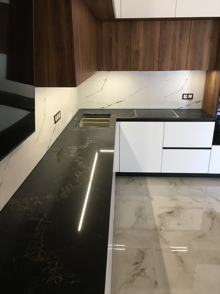 Г-образная кварцевая столешница Avant Quartz 9014 Савойя – фото 2 – Modern Acrylic Stone