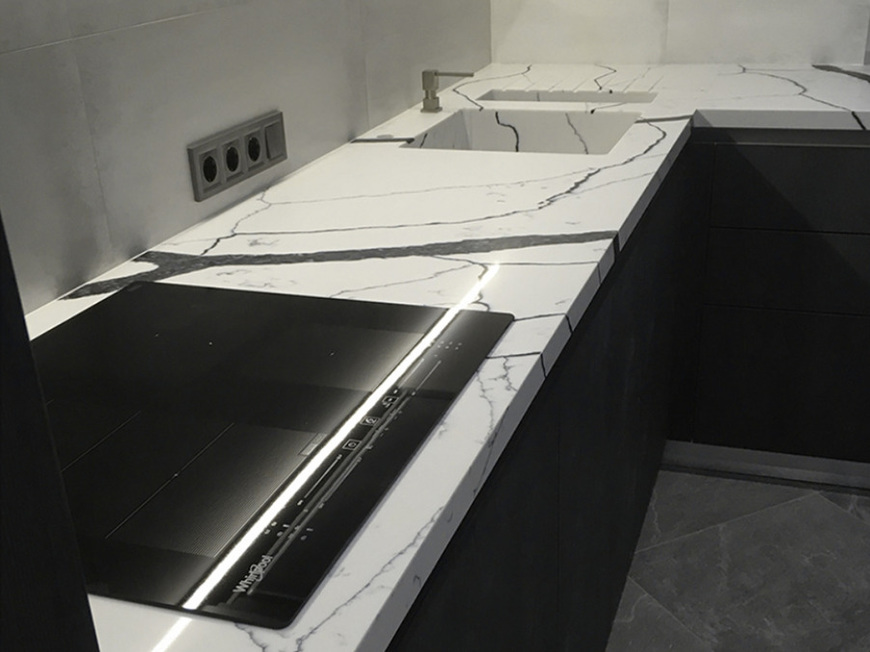 Стільниця з двома мийками з кварцового каменю Avant Quartz 7300 Калакатта Аяччо – основне фото – Modern Acrylic Stone