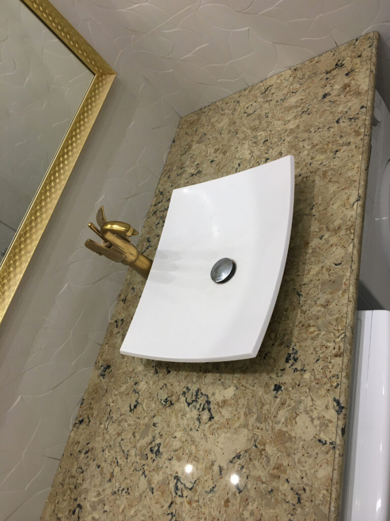 Столешница для ванной из кварцевого камня Avant Quartz 9003 Руссильон – фото 2 – Modern Acrylic Stone