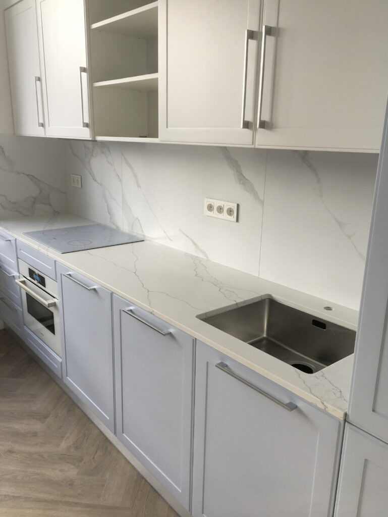 Столешница из кварцевого камня Avant Quartz 7000 Калакатта Эно – фото 1 – Modern Acrylic Stone