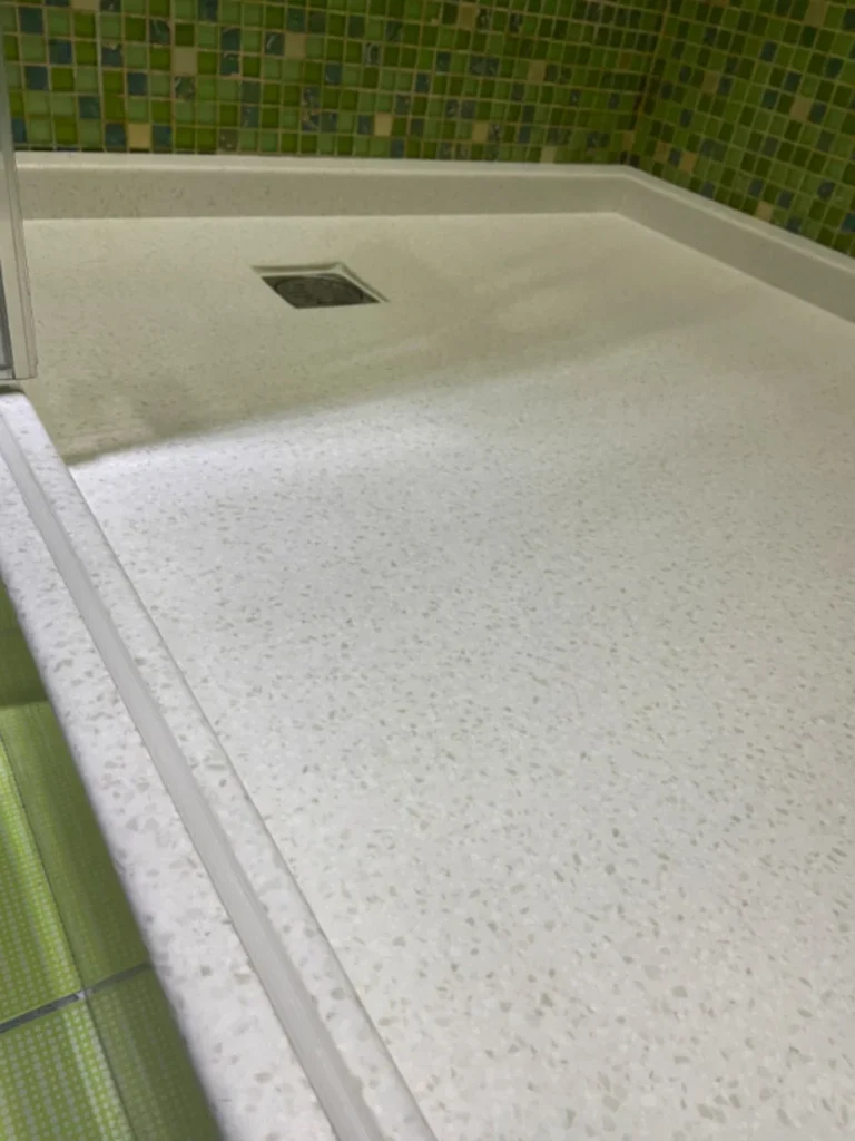 Душевой поддон из акрилового камня Grandex J-504 Cut Diamond — фото 3 — MAS — Modern Acrylic Stone
